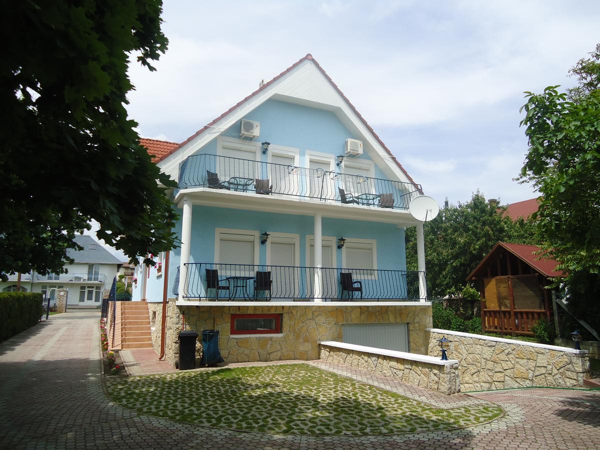 Kék Lagúna Vendégház Balatonfüred Exterior foto